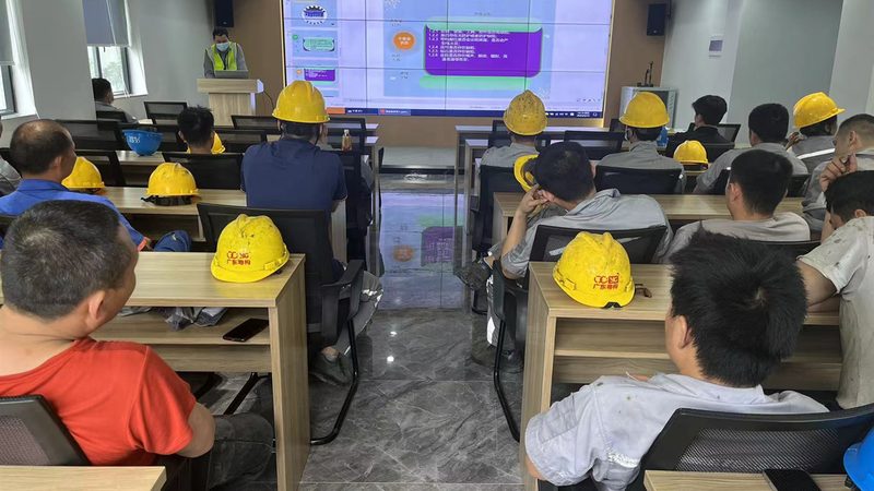 成人高考网上报名入口：揭秘成人教育报名流程